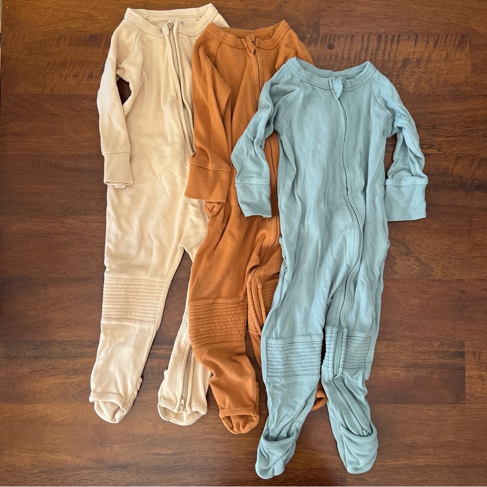 Kids Cozy Zip-Front Footed Pajamas - Cream, Rust, Sage